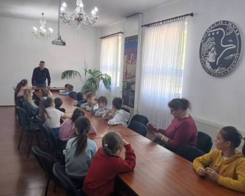 Prehliadka a prednáška v Pamätnej izbe E. A. Cernana.
