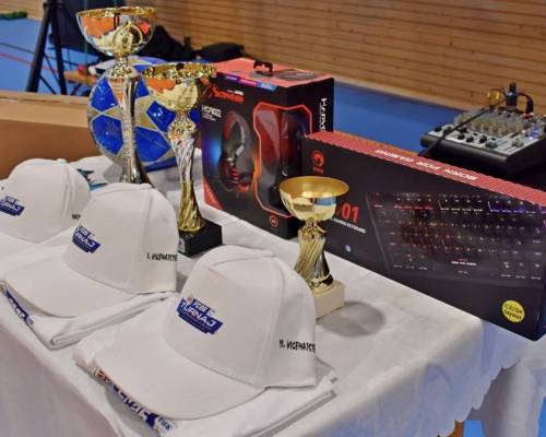 Trofeje pre hráčov od partnerov turnaja