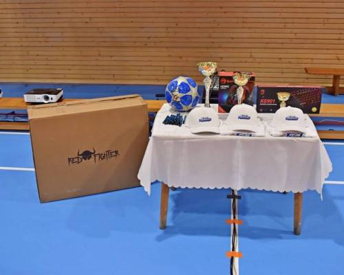 Trofeje pre hráčov od partnerov turnaja