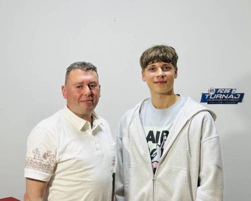 Anton Varecha ako moderátor a Matúš PAVLÍK ako hosť rozlosovania