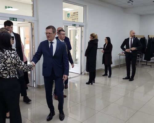 Privítanie podpredsedu vlády SR pre plán obnovy a znalostnú ekonomiku Ptre Kameca.