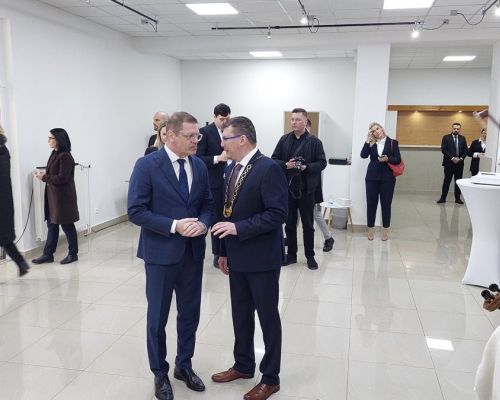 Privítanie podpredsedu vlády SR pre plán obnovy a znalostnú ekonomiku Ptre Kameca.