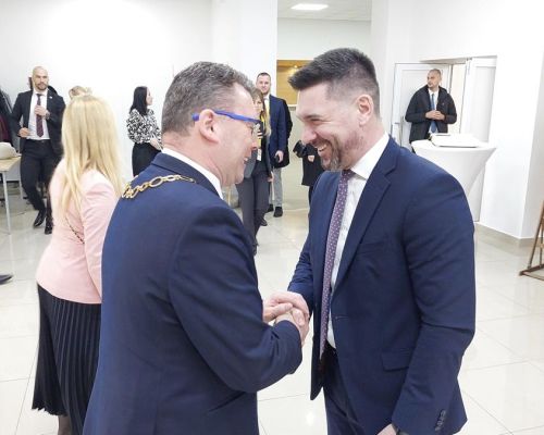 Privítanie ministra pôdohospodárstva SR Richarda Takáča.