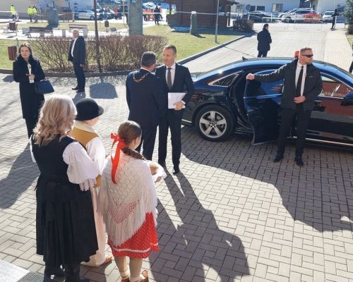 Privítanie ministra školstva SR Tomáša Druckera.