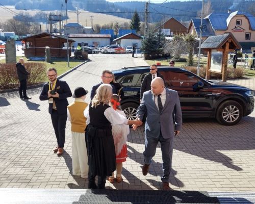 Privítanie ministra cestovného ruchu a športu SR Rudolfa Huliaka.