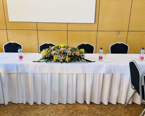 Priestory pohostinstva Trojka boli využité na stretnutie predsedu vlády a ministrov s primátormi a s